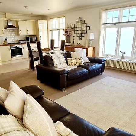 Shore Thing Beachfront Apartment Ramsgate - Sleeps 4 Buitenkant foto
