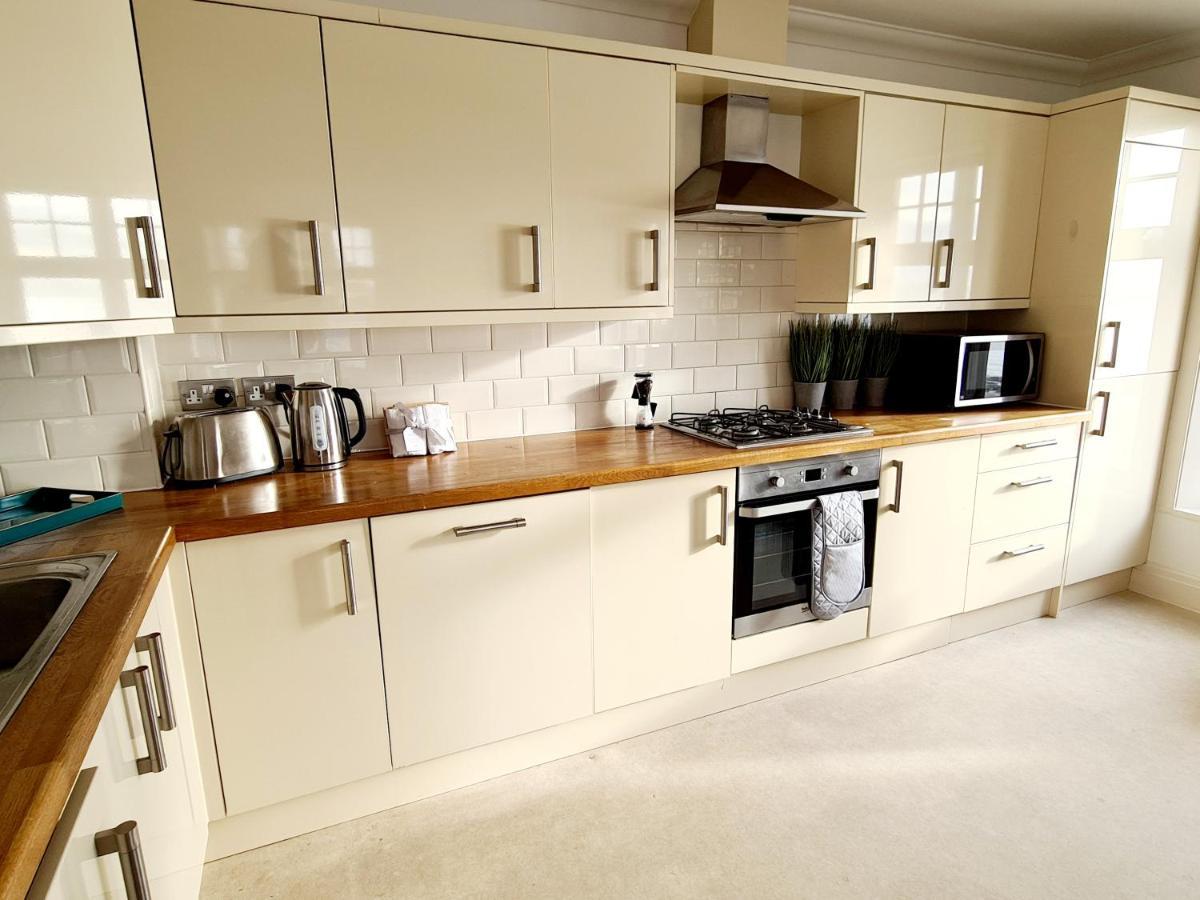 Shore Thing Beachfront Apartment Ramsgate - Sleeps 4 Buitenkant foto