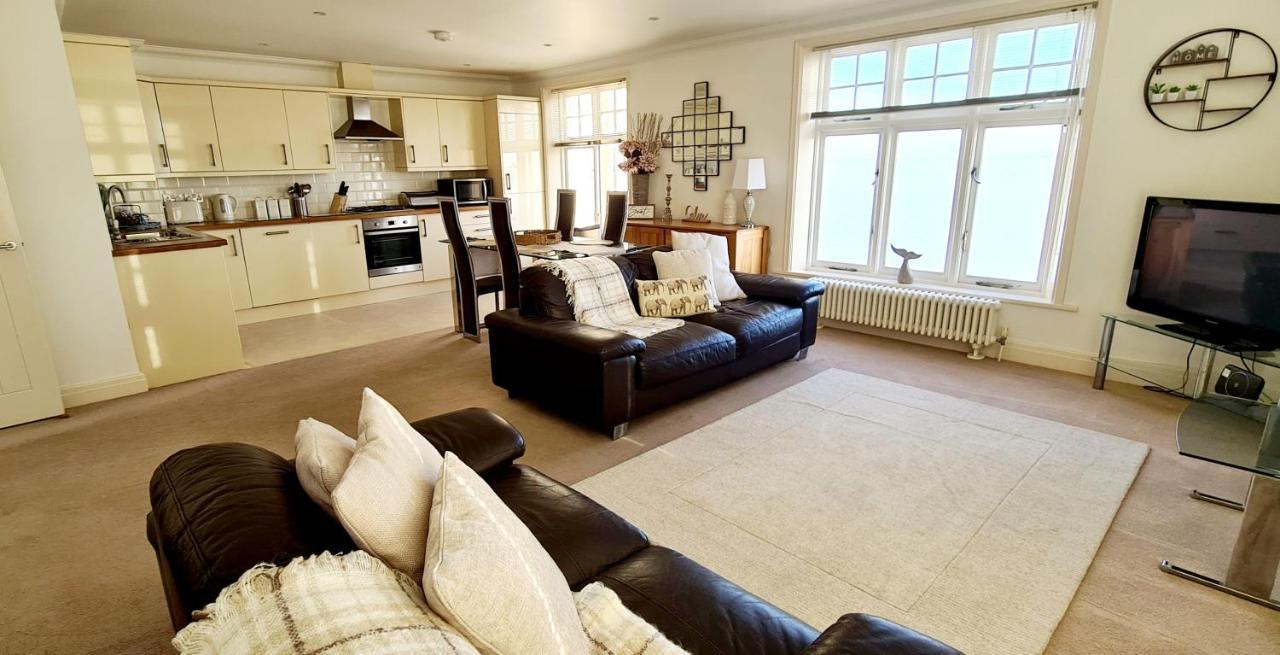 Shore Thing Beachfront Apartment Ramsgate - Sleeps 4 Buitenkant foto
