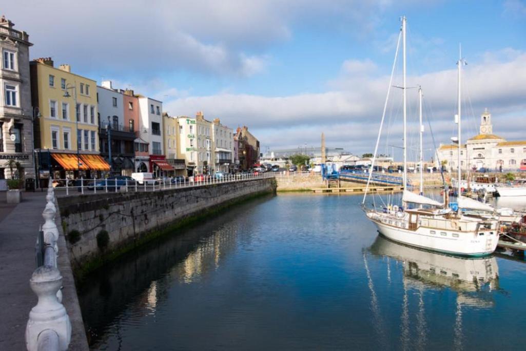 Shore Thing Beachfront Apartment Ramsgate - Sleeps 4 Buitenkant foto